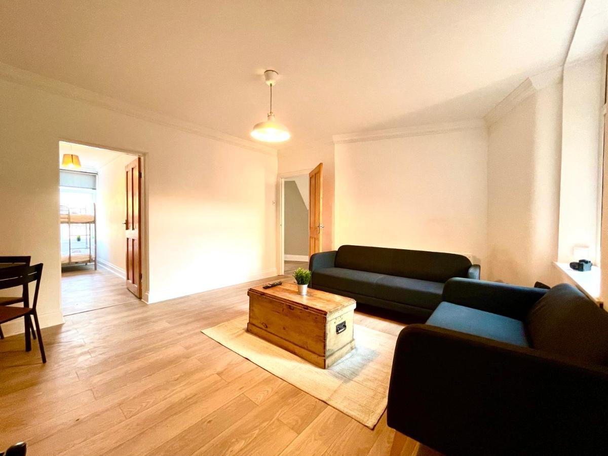 Huge Serviced Apartment With Free Parking Jesmond Exterior foto