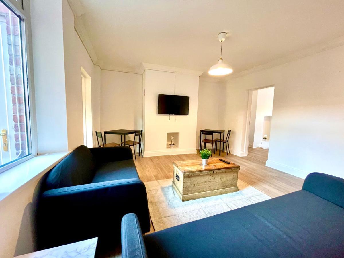 Huge Serviced Apartment With Free Parking Jesmond Exterior foto